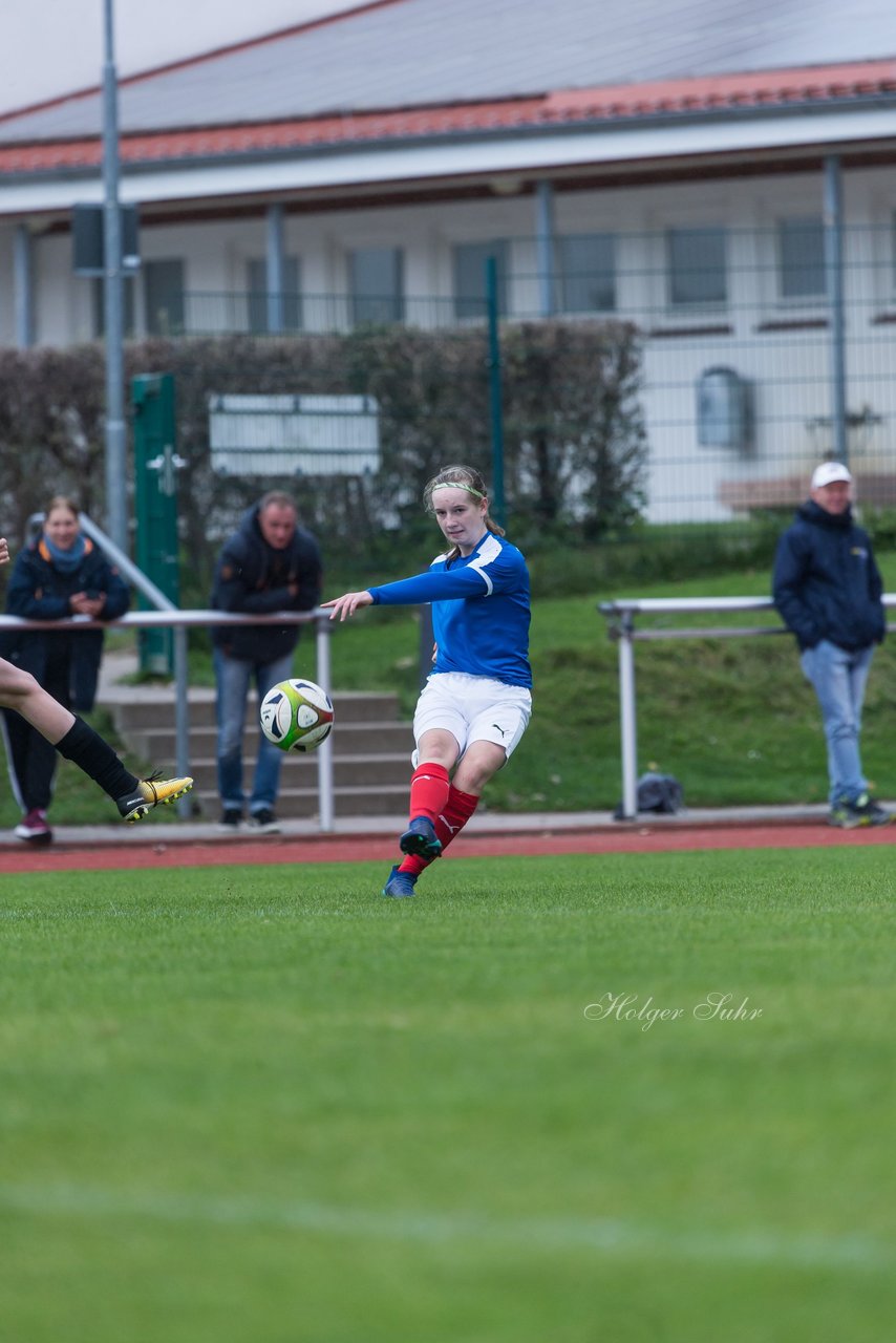 Bild 177 - B-Juniorinnen TSV Schoenberg - Holstein Kiel : Ergebnis: 0:23